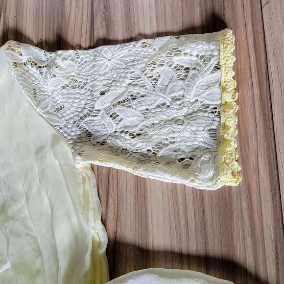 Made in Italy Peplum Lace Crochet Organza Silk Half Sleeve Yellow Blouse - Picture 5 of 13